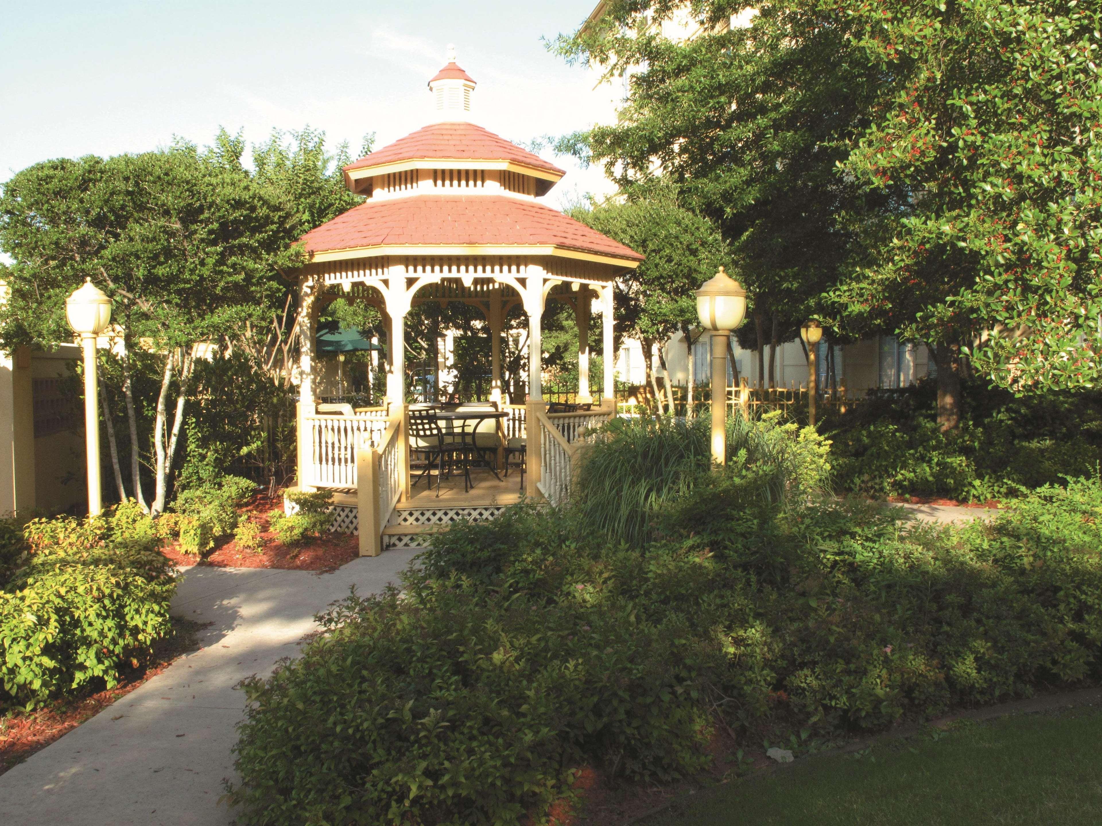 Отель La Quinta By Wyndham Memphis Primacy Parkway Экстерьер фото