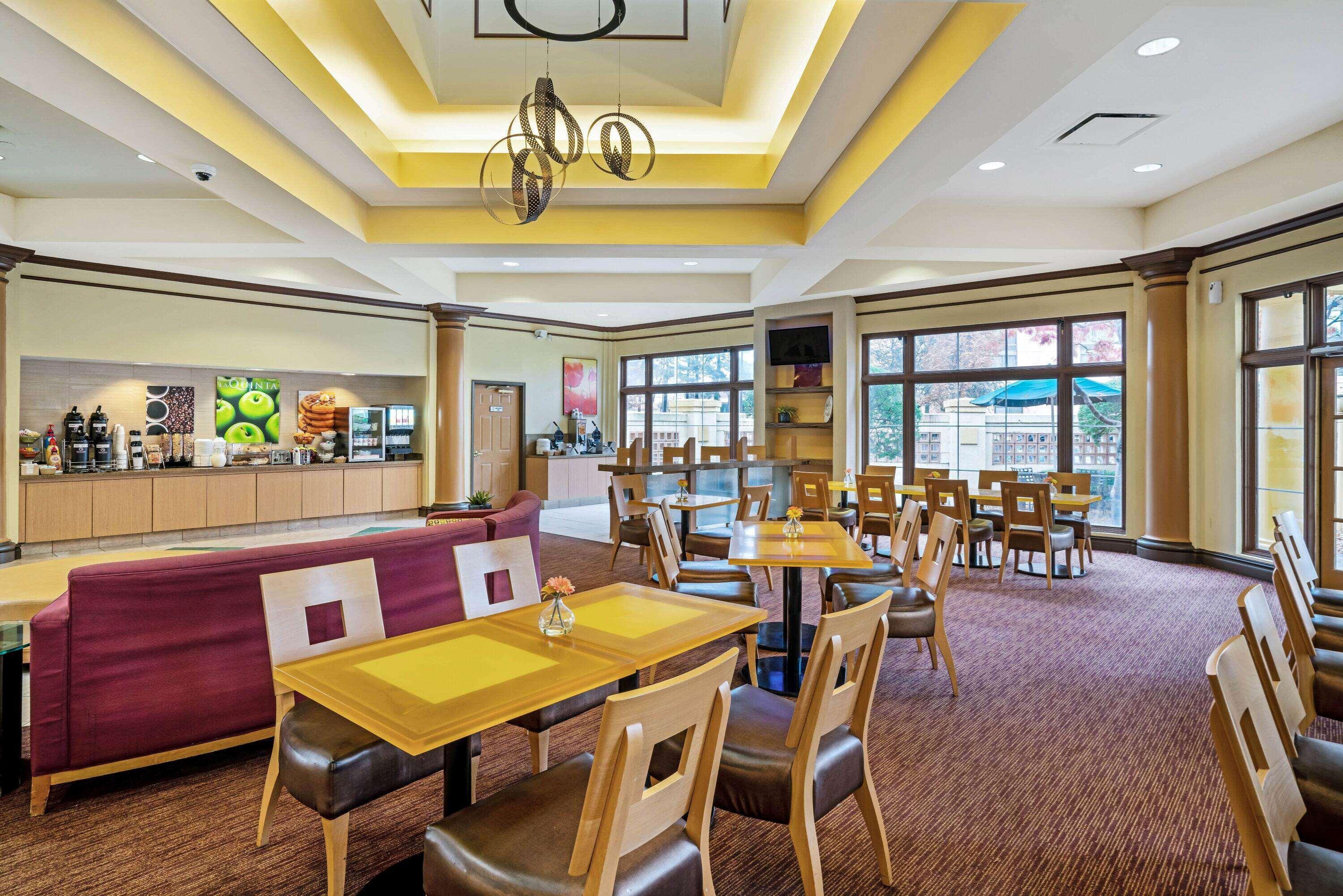 Отель La Quinta By Wyndham Memphis Primacy Parkway Экстерьер фото