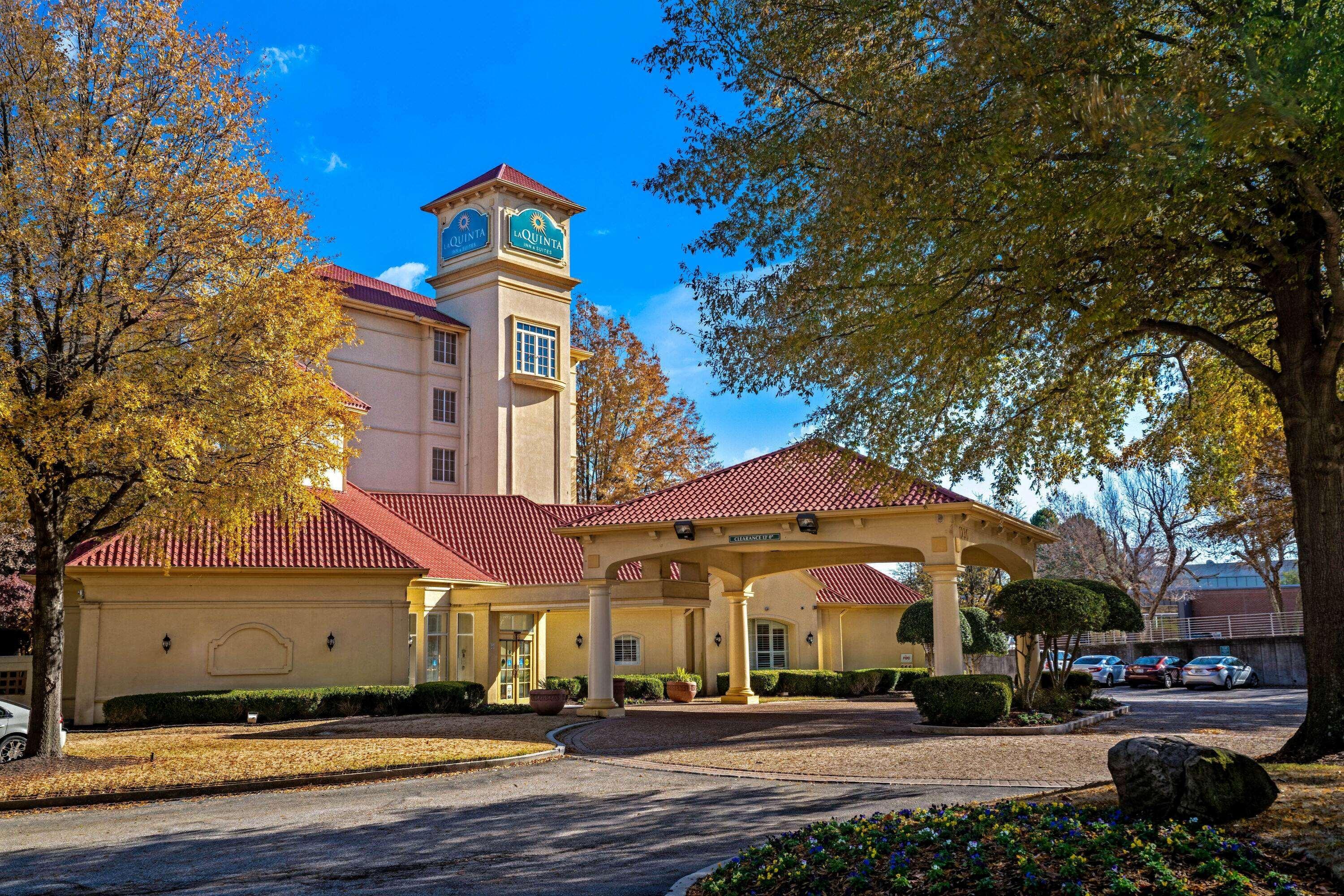 Отель La Quinta By Wyndham Memphis Primacy Parkway Экстерьер фото