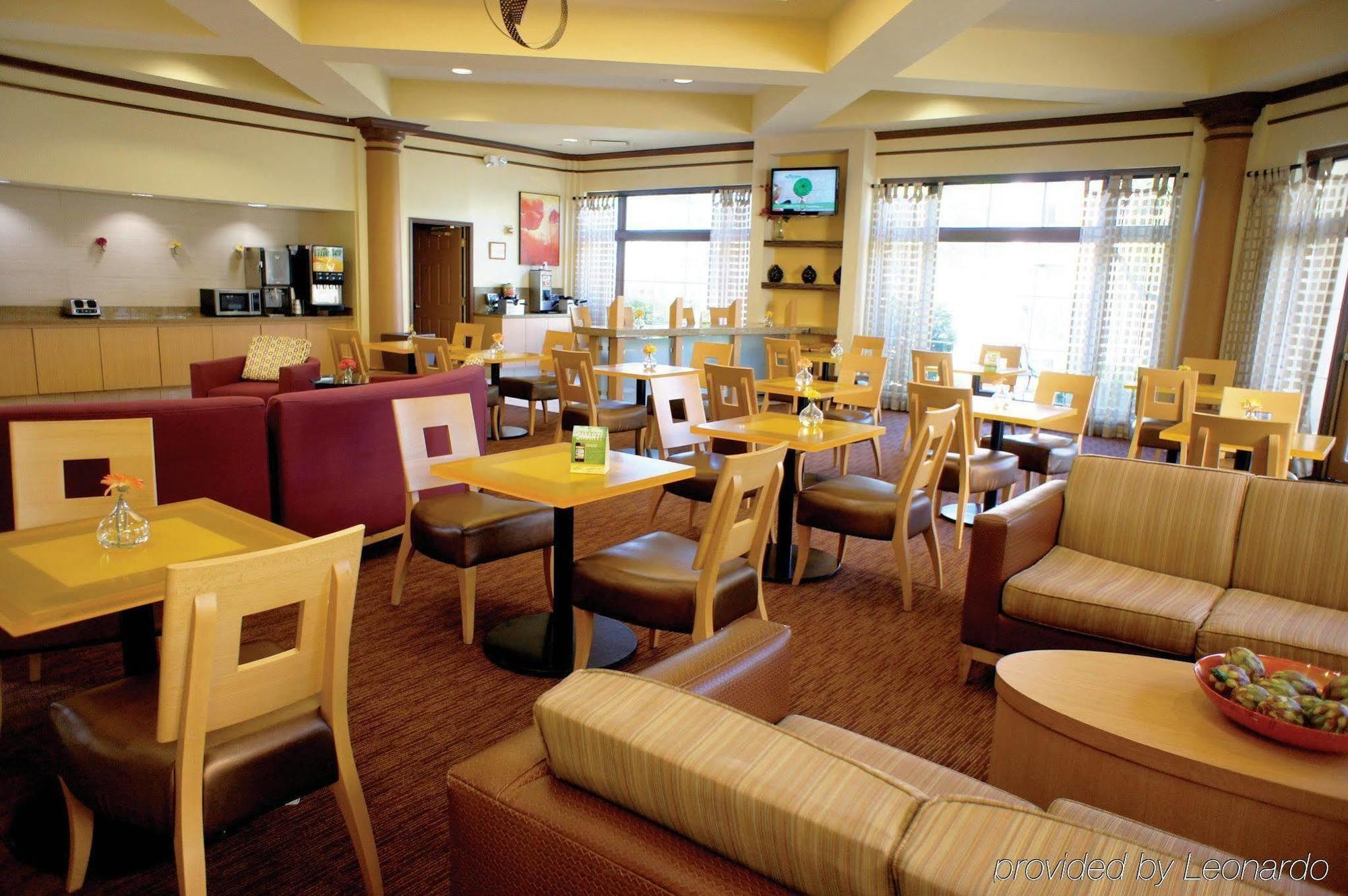 Отель La Quinta By Wyndham Memphis Primacy Parkway Экстерьер фото